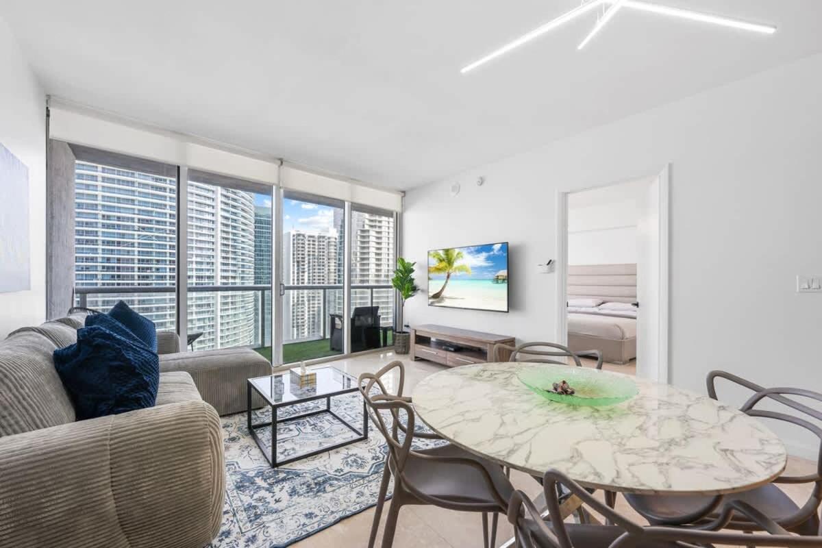 Holiday home Penthouse Icon W Waterviews Balcony Brickell