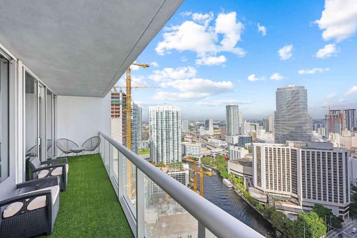 Penthouse Icon W Waterviews Balcony Brickell Holiday home Miami